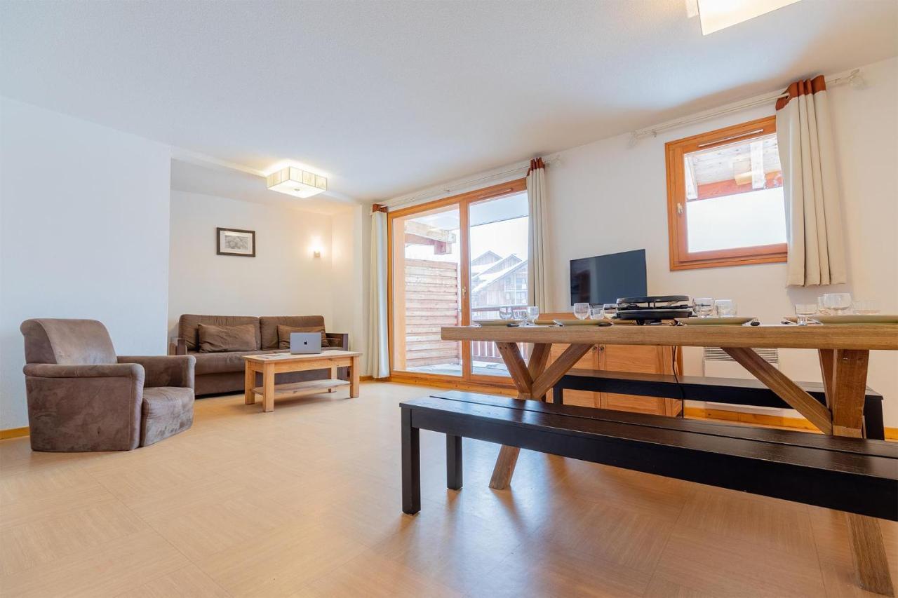 Madame Vacances Residence Le Parc Des Airelles Лез Ор Екстериор снимка