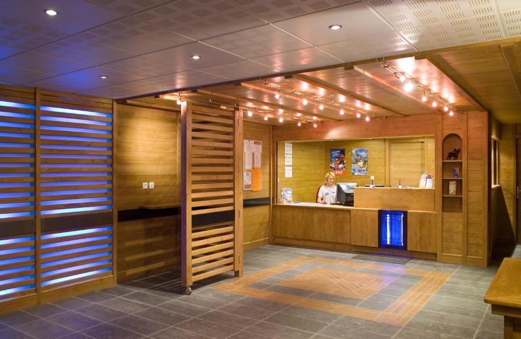 Madame Vacances Residence Le Parc Des Airelles Лез Ор Екстериор снимка