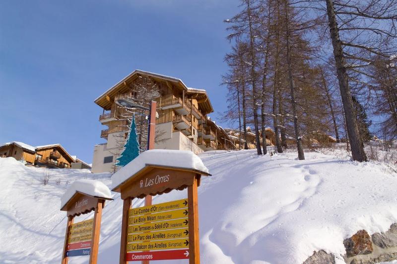 Madame Vacances Residence Le Parc Des Airelles Лез Ор Екстериор снимка